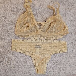 Cosabella Cream Lace Bralette & Thong Set